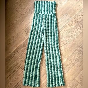 Fashion nova green bubble jumper romper